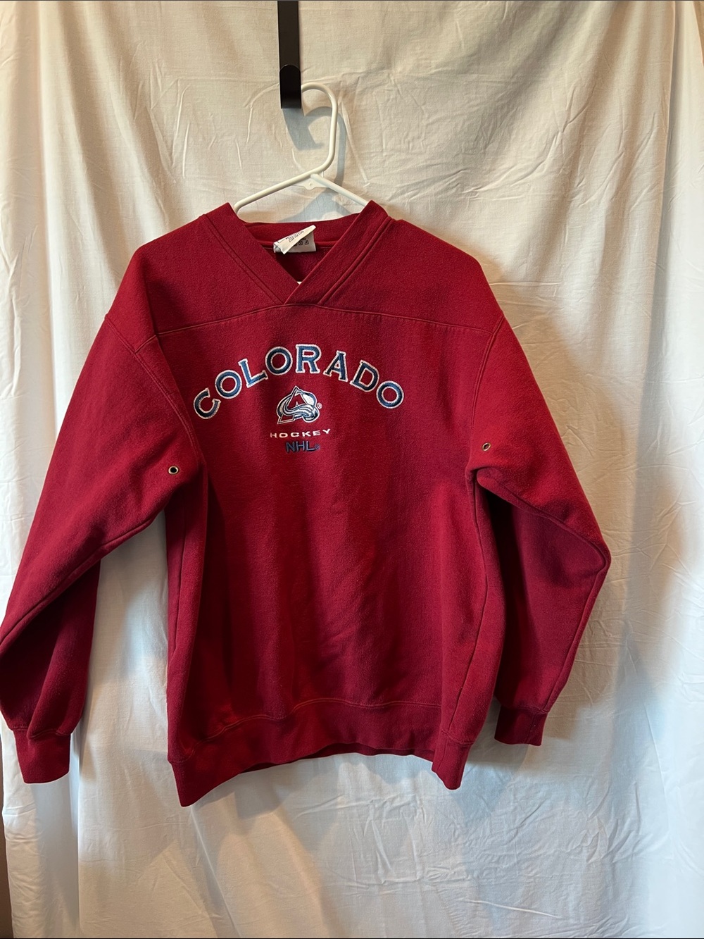 Vintage 90’s Lee adult medium Colorado Avalanche NHL crewneck
